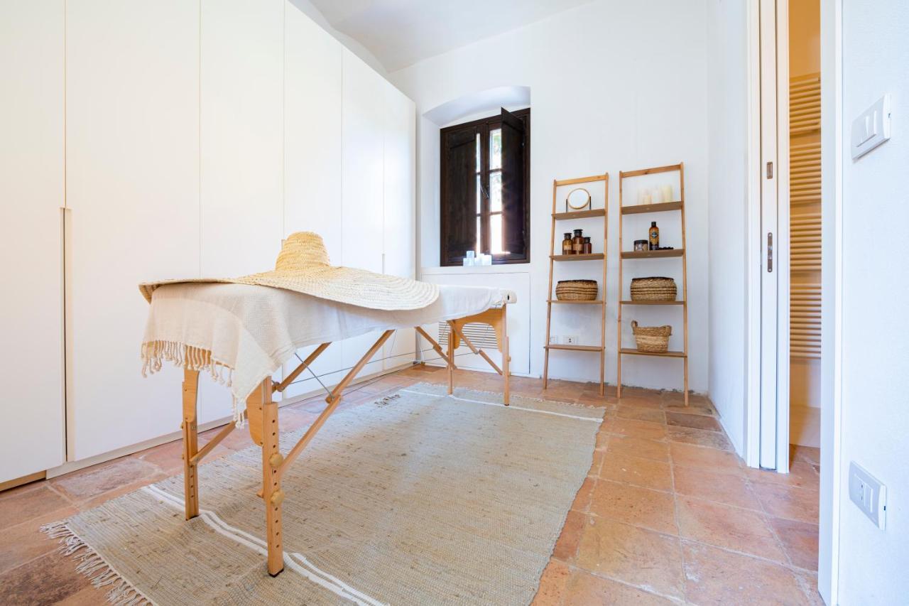 Les Arcs Bed and Breakfast Agrate Conturbia Buitenkant foto