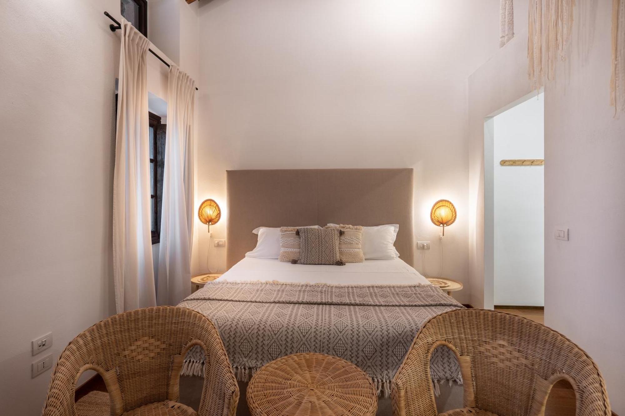 Les Arcs Bed and Breakfast Agrate Conturbia Buitenkant foto